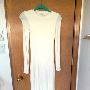 GBTSO Bodycon dress, Off White, Size XS
